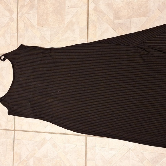 Y women's Love solid black body hugging stretch plus size dress 2X - Picture 1 of 5